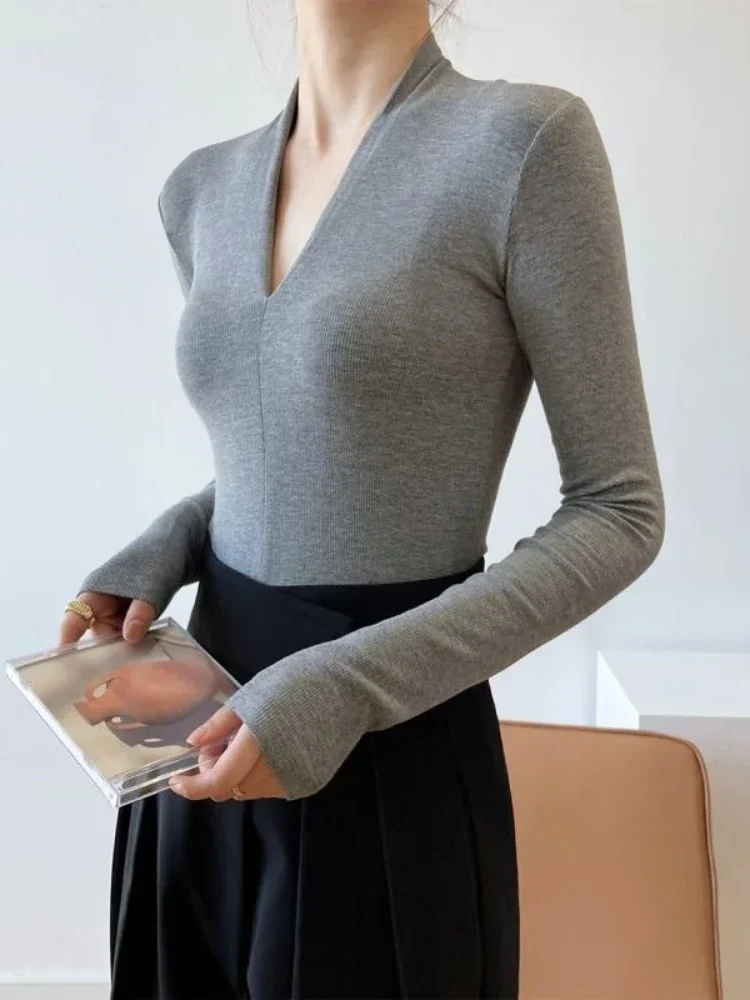 Beauty & Makeup Katia Di Paola Palermo - Kemeja Slim V-neck Lengan Panjang Atasan