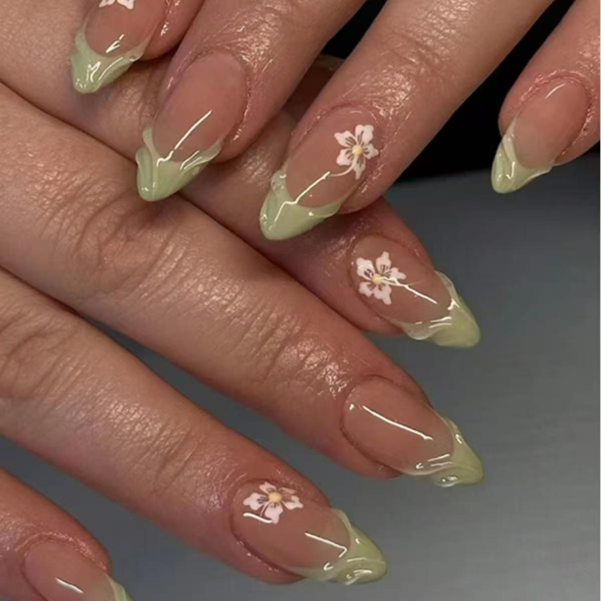 Nail Extension Tips - 24 Buah Kuku Palsu Perancis Hijau