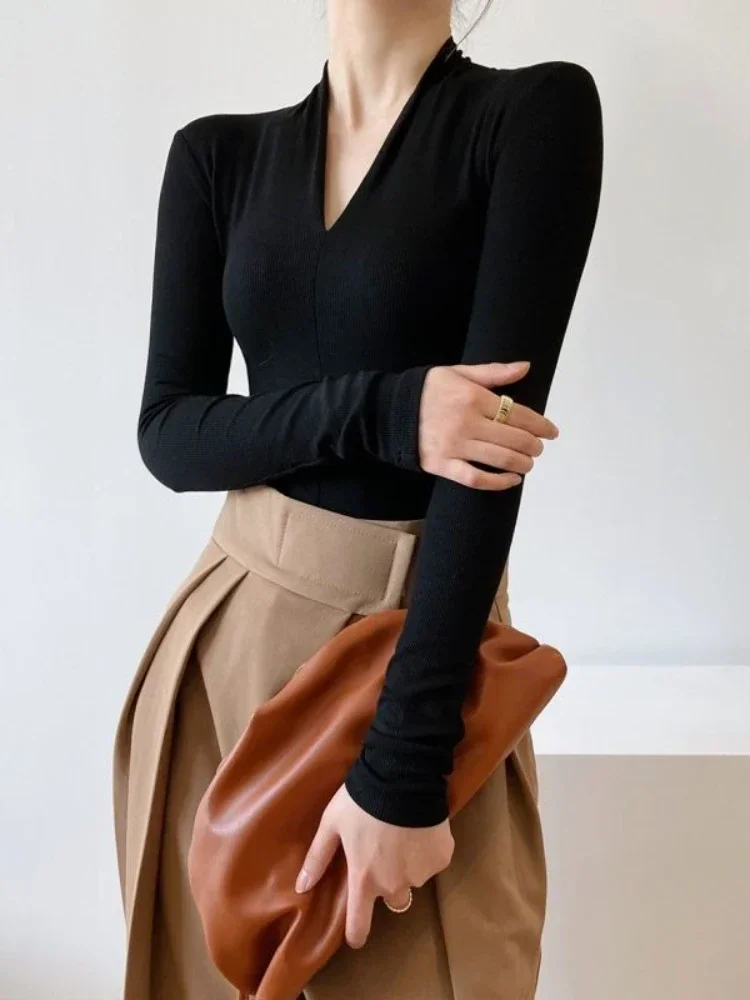 Kemeja Slim V-neck Lengan Panj - Beauty & Makeup Katia Di Paola Palermo ulasan dan harga