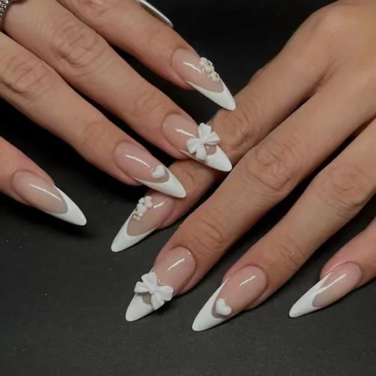 24pcs Kuku Palsu Fashion Berhi - Nail Extension Tips ulasan dan harga