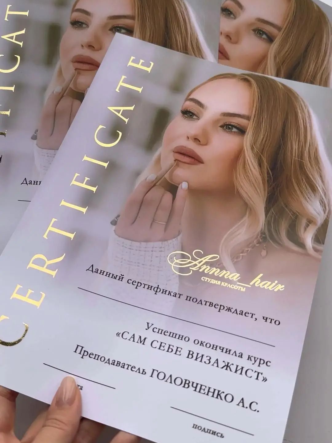 Sertifikat Pelatihan Kustom De - Beauty Makeup Training ulasan dan harga