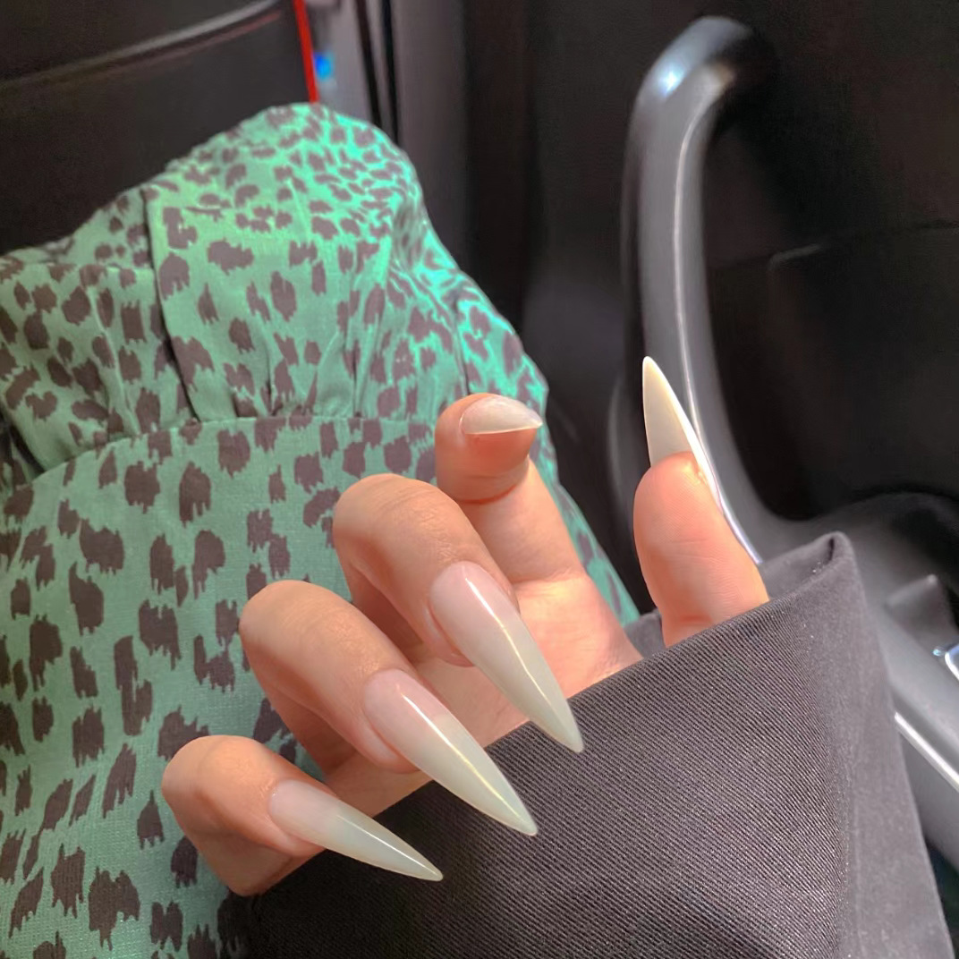 Kuku palsu Stiletto panjang, u - Nail Extension Tips ulasan dan harga